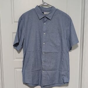 Old Navy Men's Blue Short Sleeve Shirt